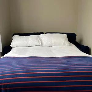 https://a-beautiful-ground-floor-flat.cambridgehotelsuk.com