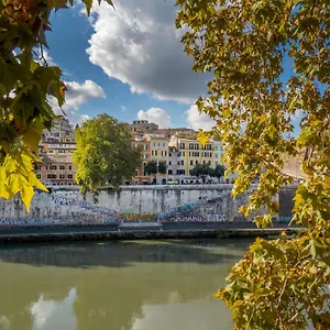 https://river-view-apartment.it-romehotels.com