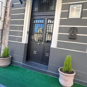 Apartment Holiday Apartament, Catania